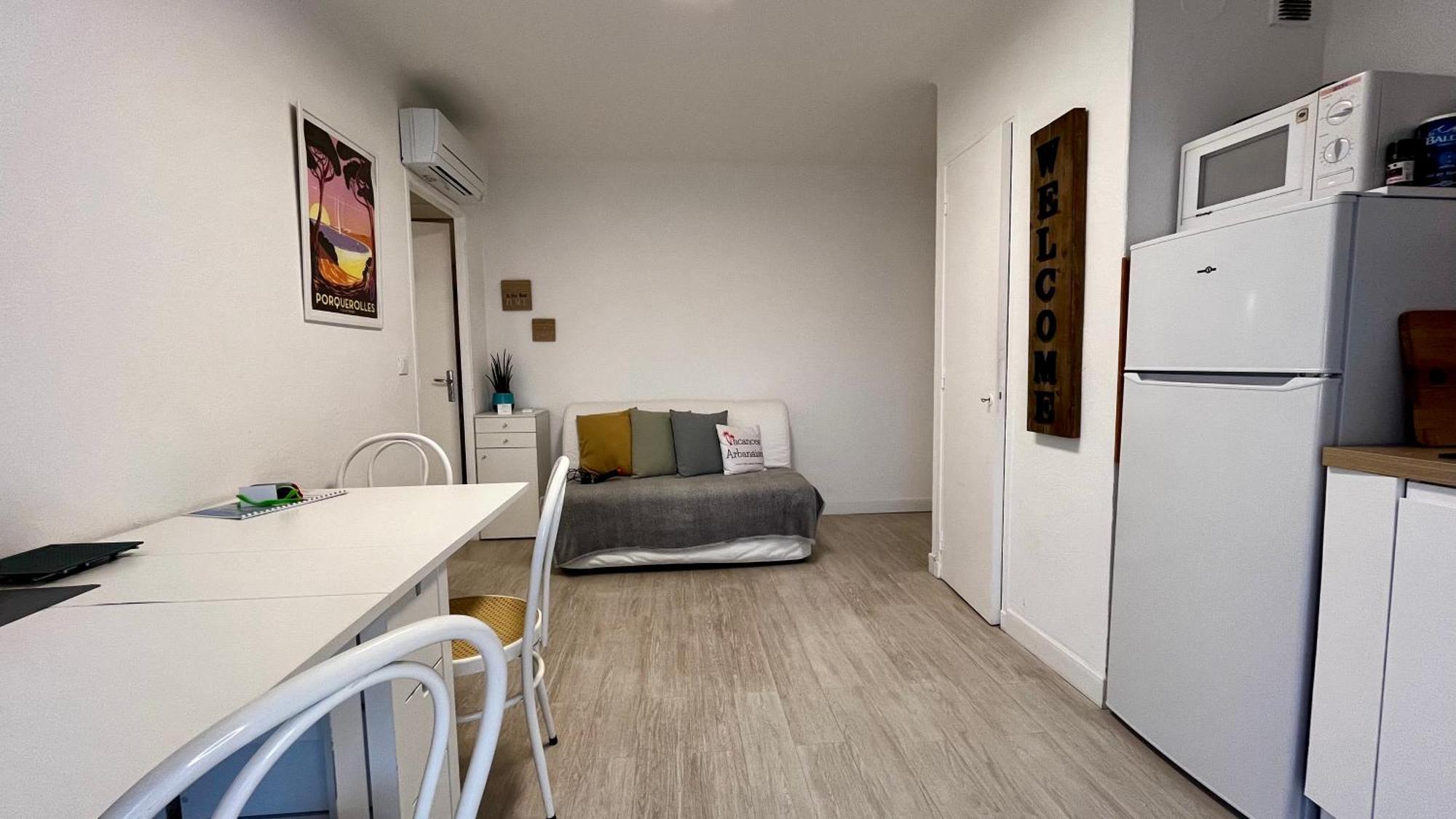 Vacances Arbanaises - Appartements Giens Hyères Exterior foto